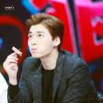 李易峰吃瓜娱乐视频,揭秘明星幕后生活点滴