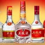 五粮液酒,千年传承，浓香飘溢的白酒传奇